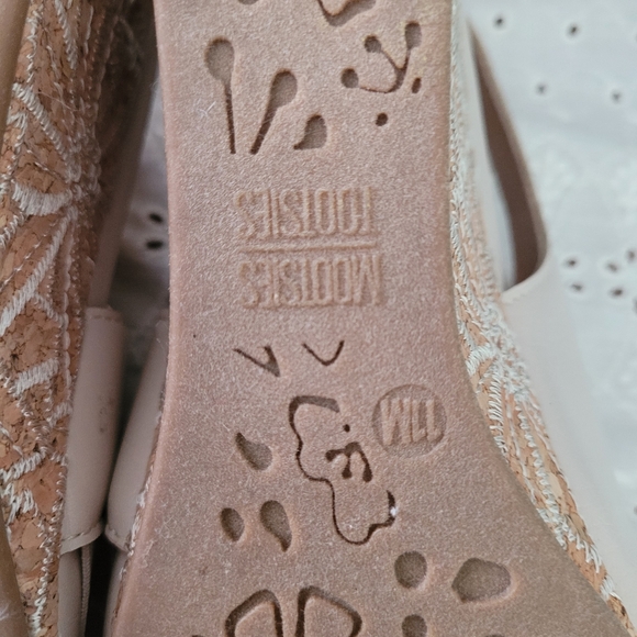 Mootsie Tootsie wedges sz 11 - Picture 8 of 8